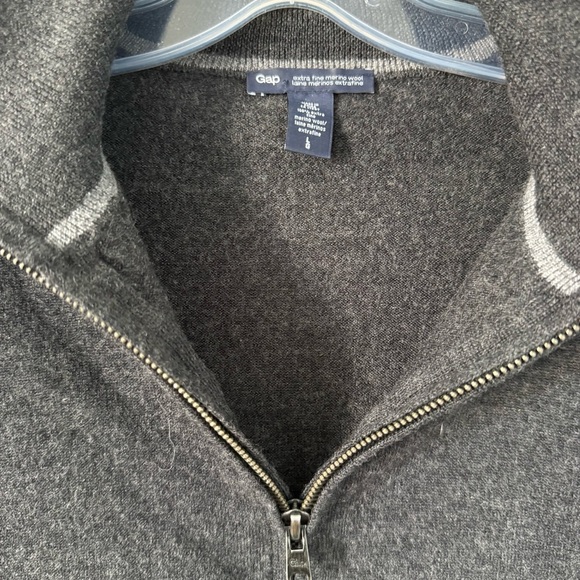 Gap Extra Fine Merino Wool Half-Zip Sweater Men’s M/L –Charcoal Heather Normcore - Picture 3 of 9